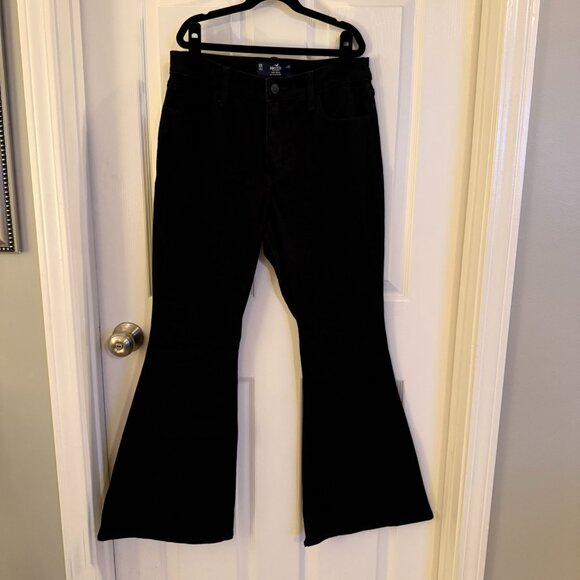 Hollister Denim - Hollister Black Flare Jeans Denim High Rise 12S / 12 Short / 31S